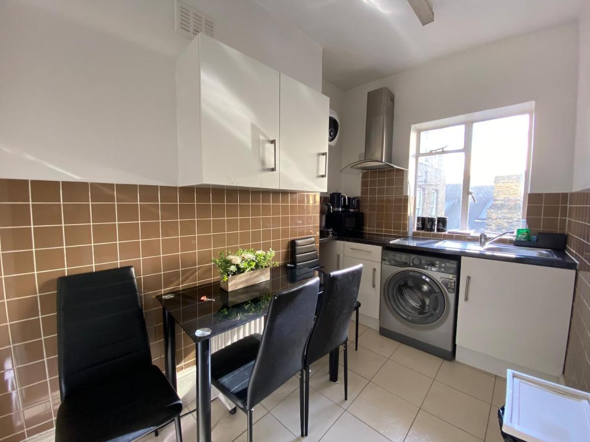 Lovely 2 Bed Flat In Soho! London Exterior photo