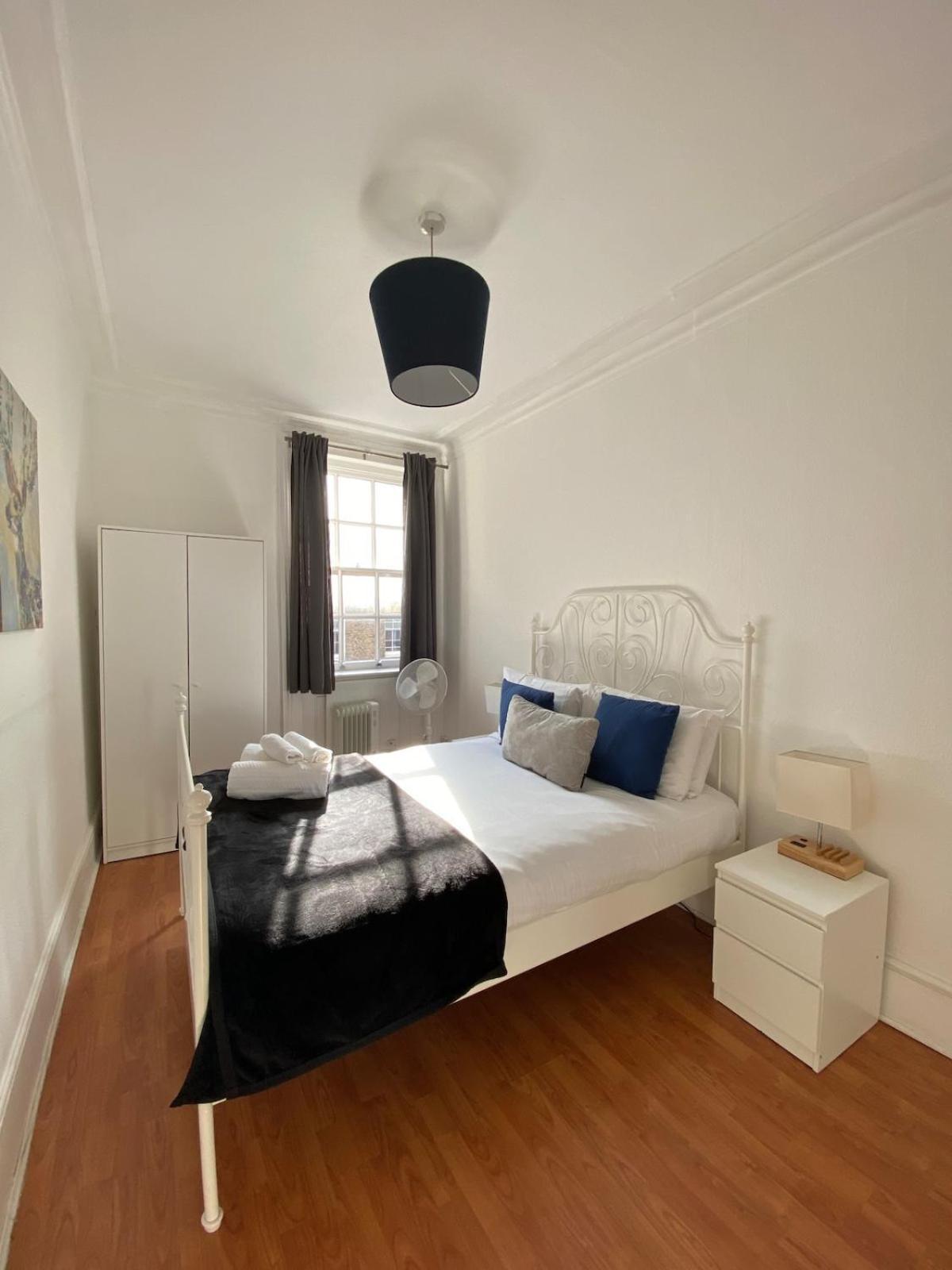 Lovely 2 Bed Flat In Soho! London Exterior photo