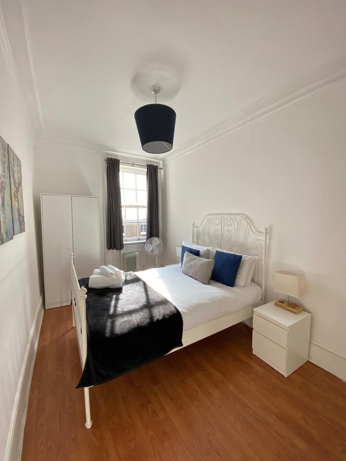 Lovely 2 Bed Flat In Soho! London Exterior photo